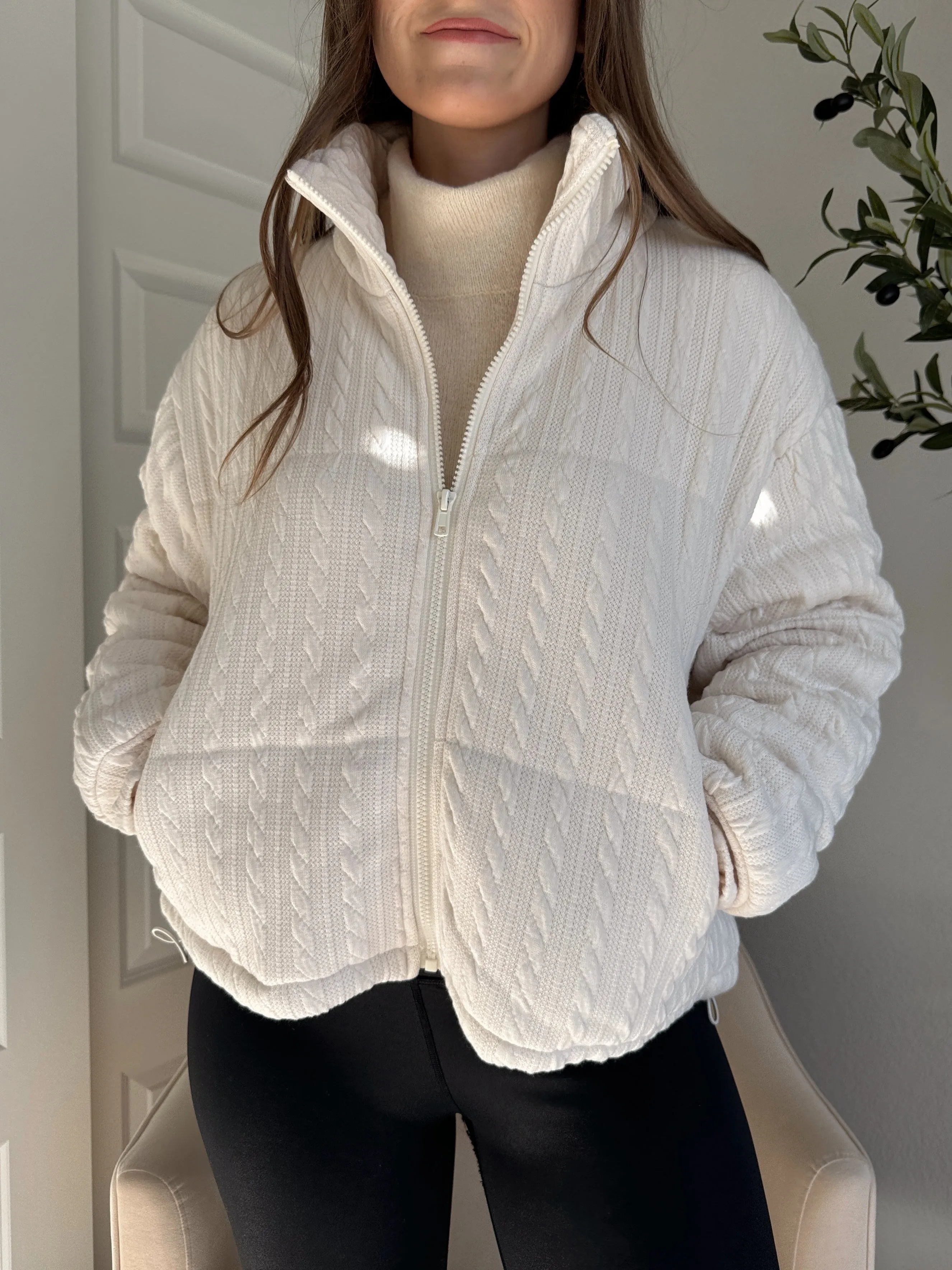 Alpine Cable Knit Puffer Jacket (Ivory)