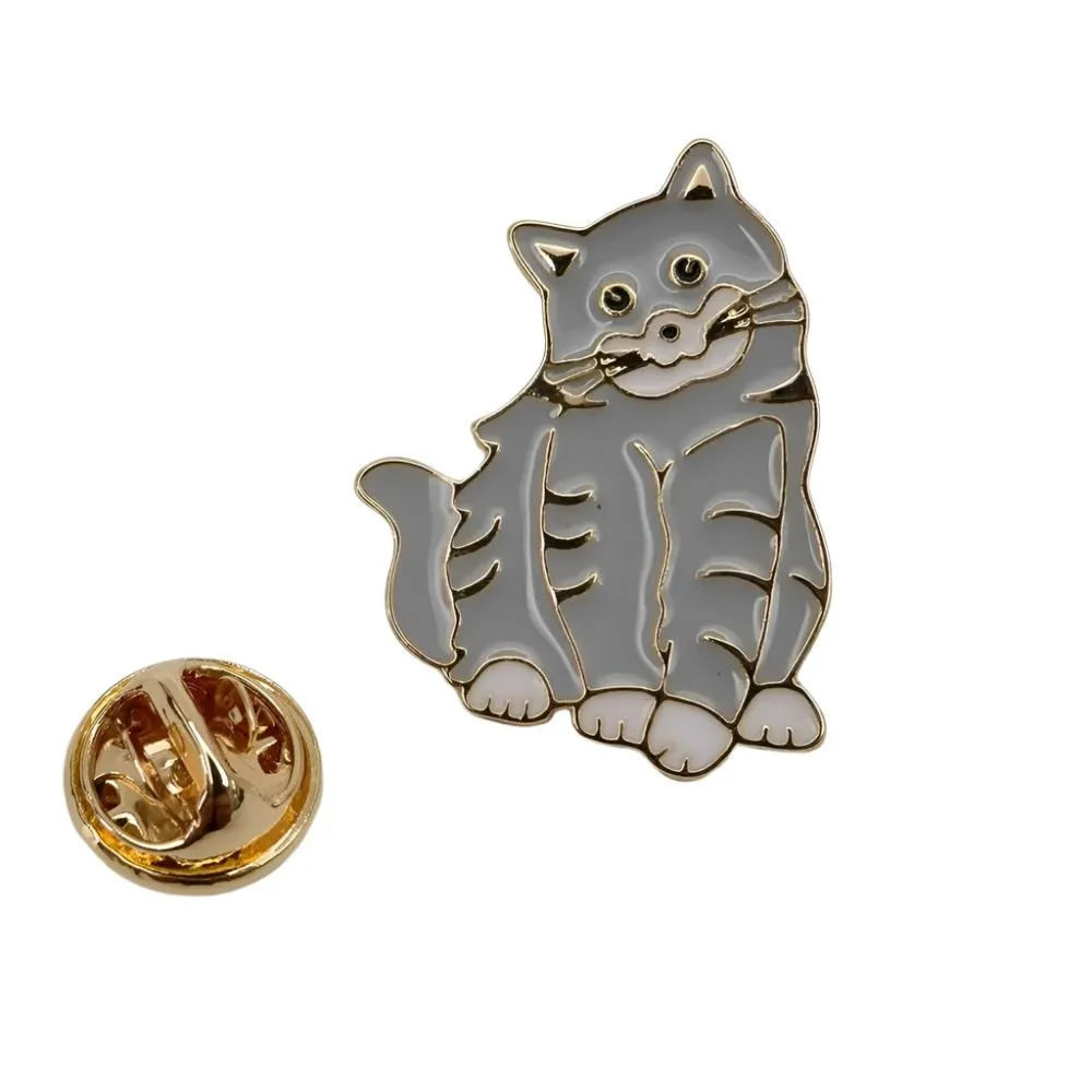 Cat Memento Pin Grey